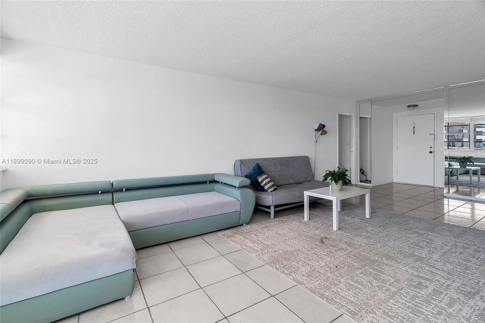 251 174th St # 2115, Sunny Isles Beach, FL 33160 photo 7