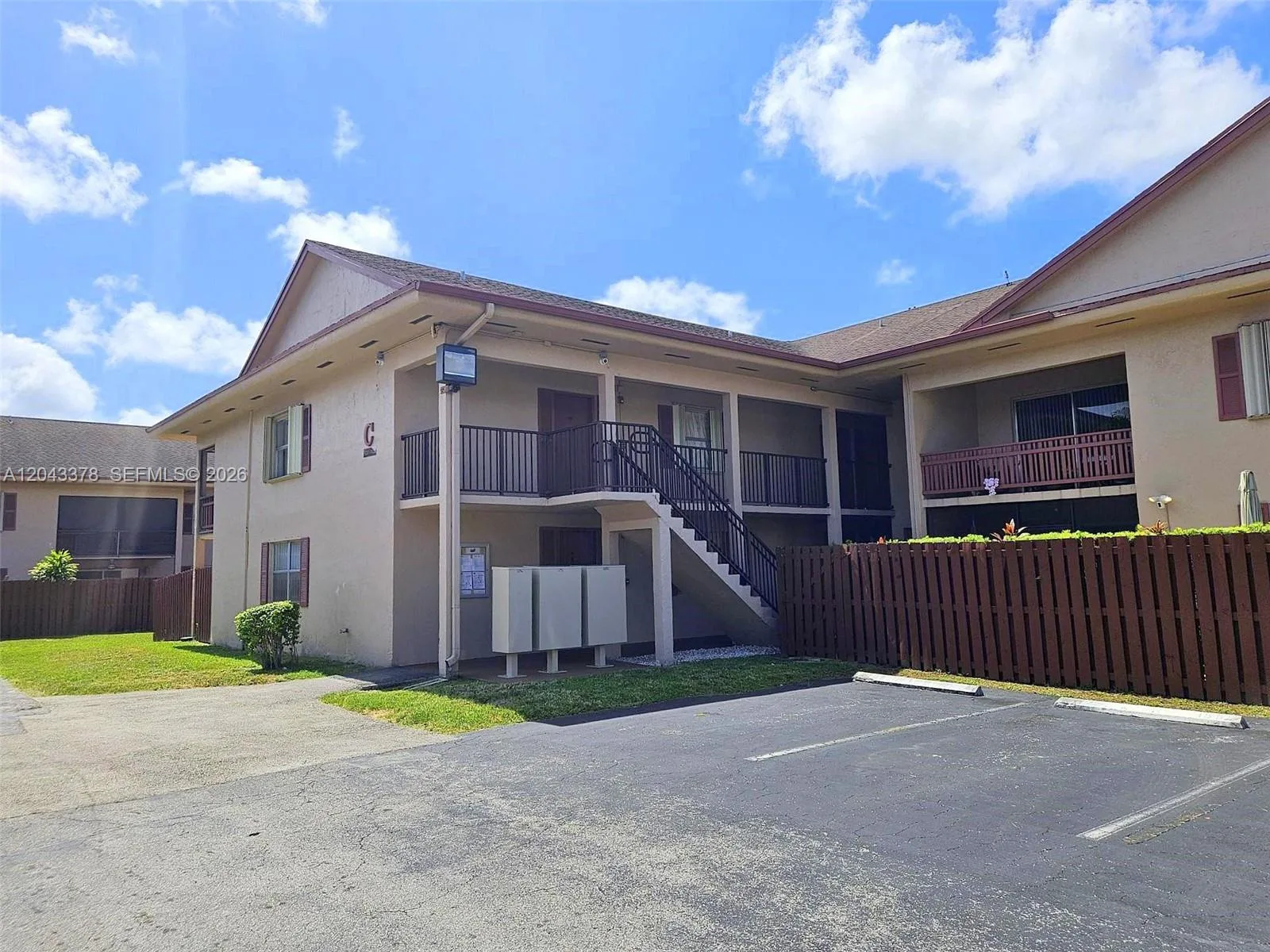 11223 SW 88th St # 216C, Miami, FL 33176