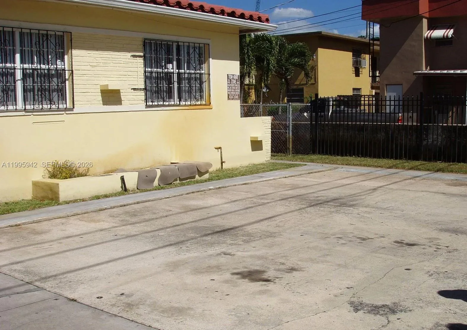 1325 SW 6th St, Miami, FL 33135 photo 3