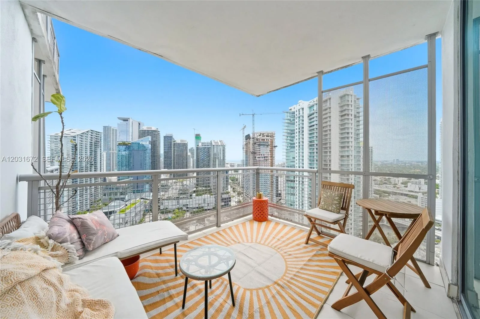350 S Miami Ave # 3912, Miami, FL 33130