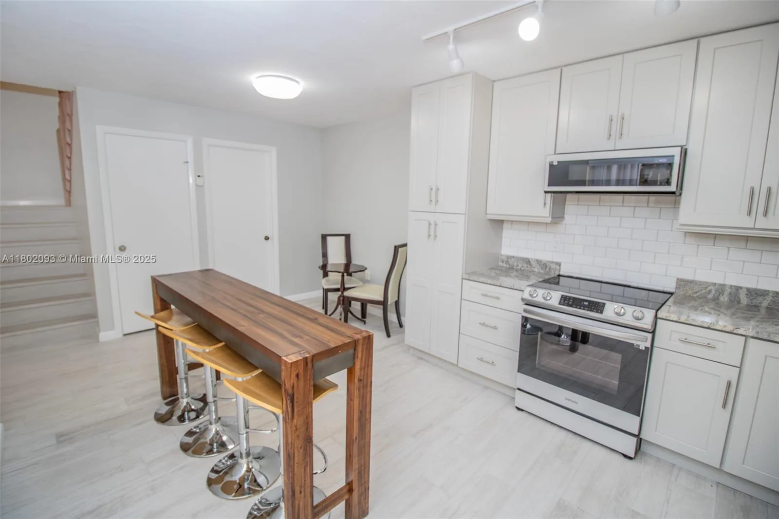 1410 14th Ter # 1410, Palm Beach Gardens, FL 33418 photo 5