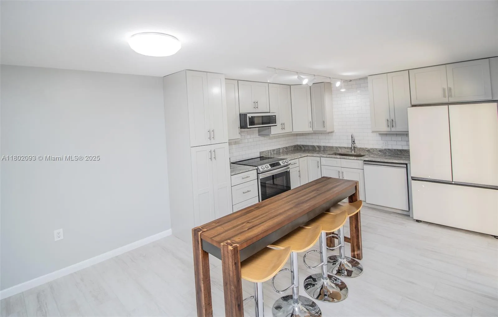1410 14th Ter # 1410, Palm Beach Gardens, FL 33418 photo 6