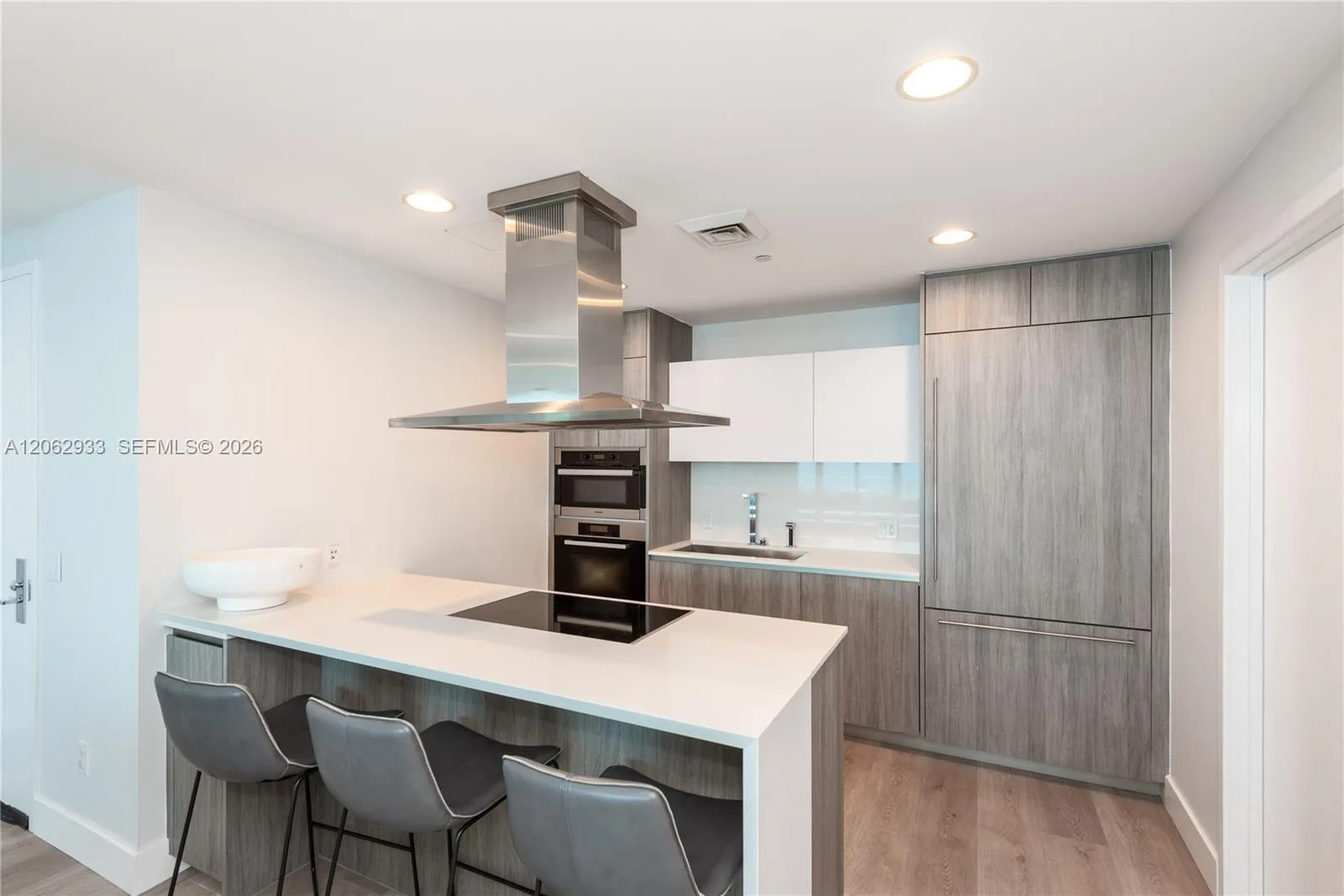 360 Ocean Dr # 904S, Key Biscayne, FL 33149 photo 8
