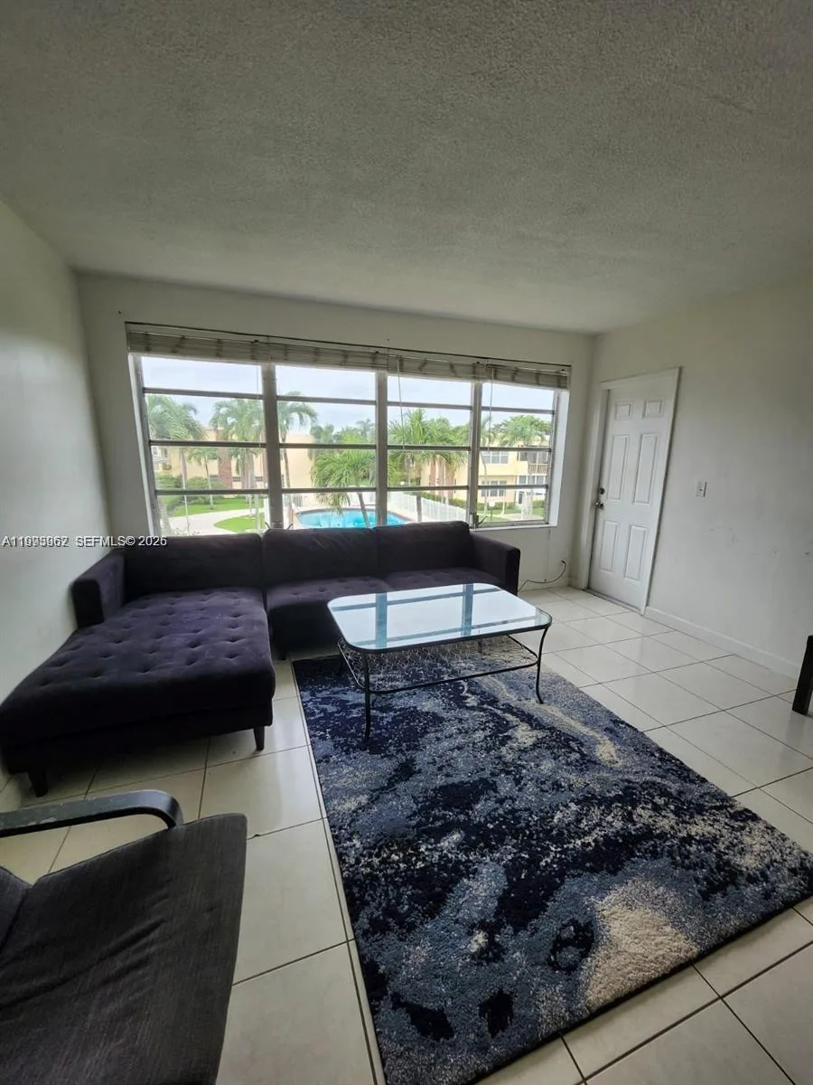851 NE 14th Ave # 420, Hallandale Beach, FL 33009 photo 5