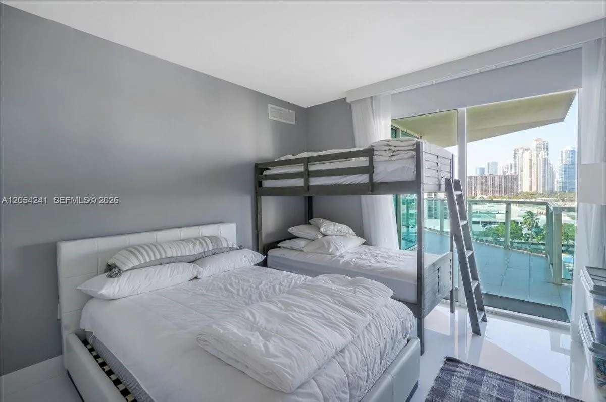 250 Sunny Isles Blvd # 3-902, Sunny Isles Beach, FL 33160 photo 10