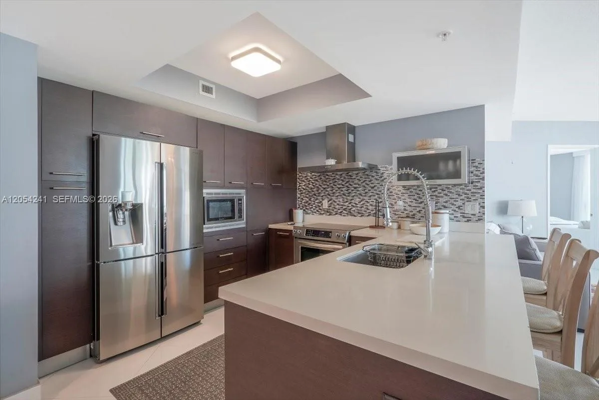 250 Sunny Isles Blvd # 3-902, Sunny Isles Beach, FL 33160 — zdjęcie 4