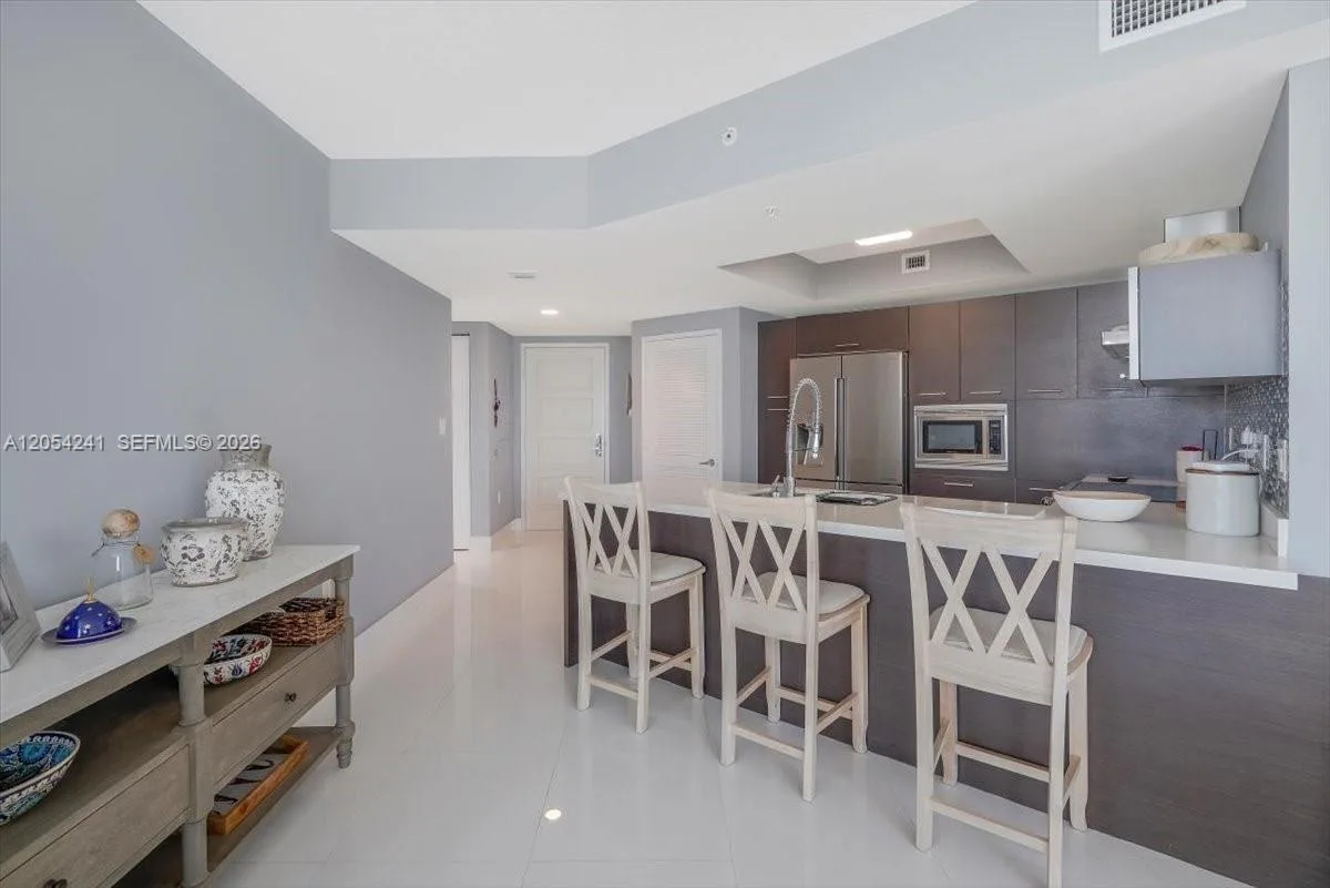 250 Sunny Isles Blvd # 3-902, Sunny Isles Beach, FL 33160 — zdjęcie 5