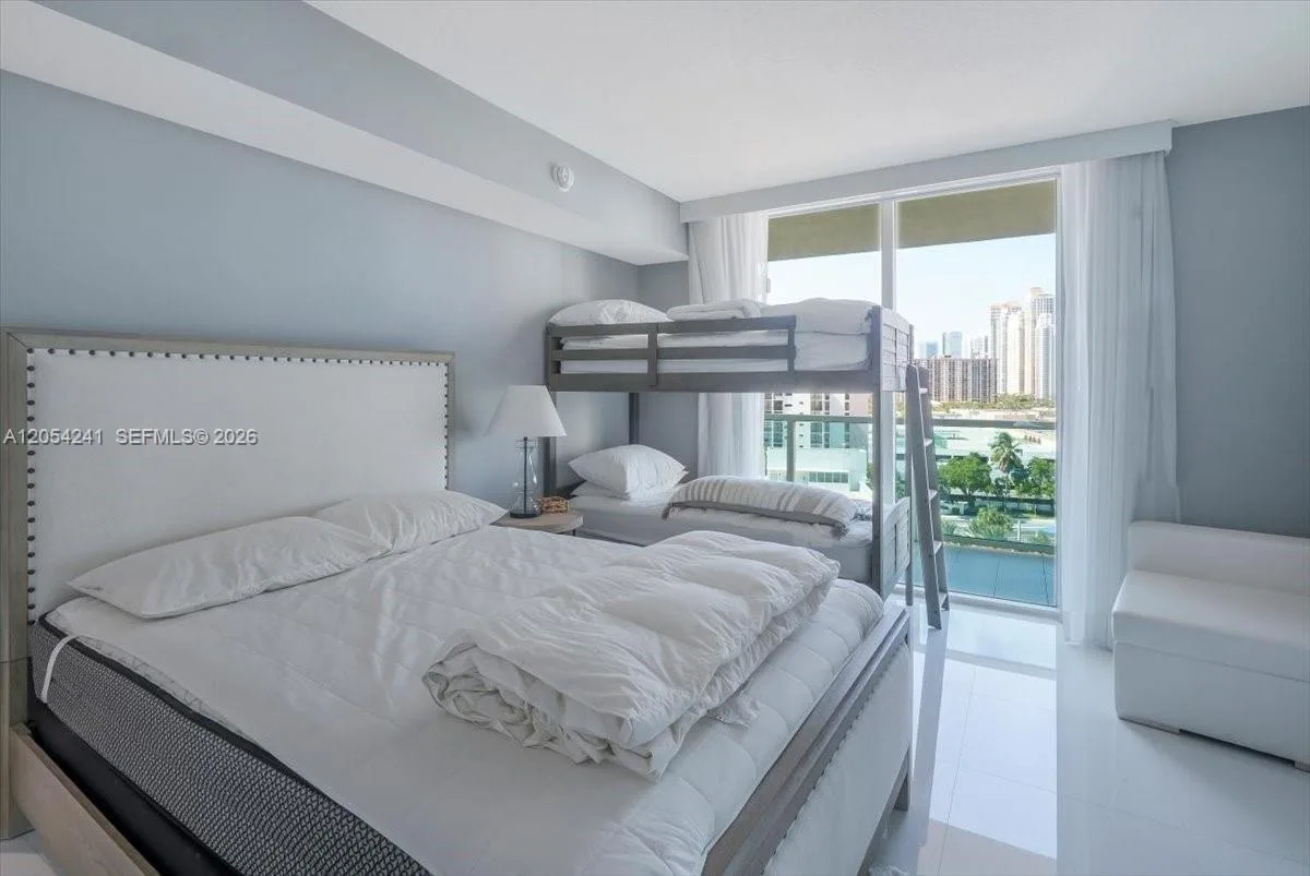 250 Sunny Isles Blvd # 3-902, Sunny Isles Beach, FL 33160 photo 8