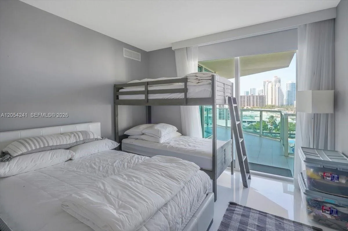 250 Sunny Isles Blvd # 3-902, Sunny Isles Beach, FL 33160 photo 9