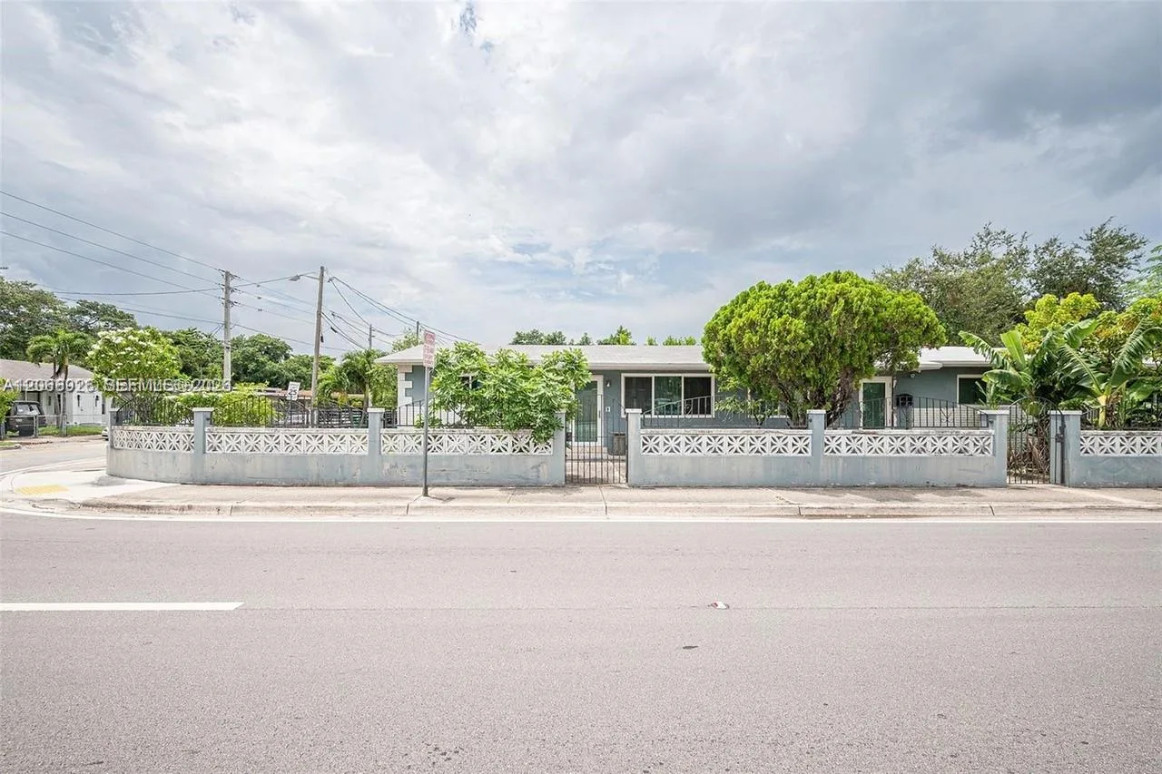 5206 N Miami Ave # 2-3-4, Miami, FL 33127