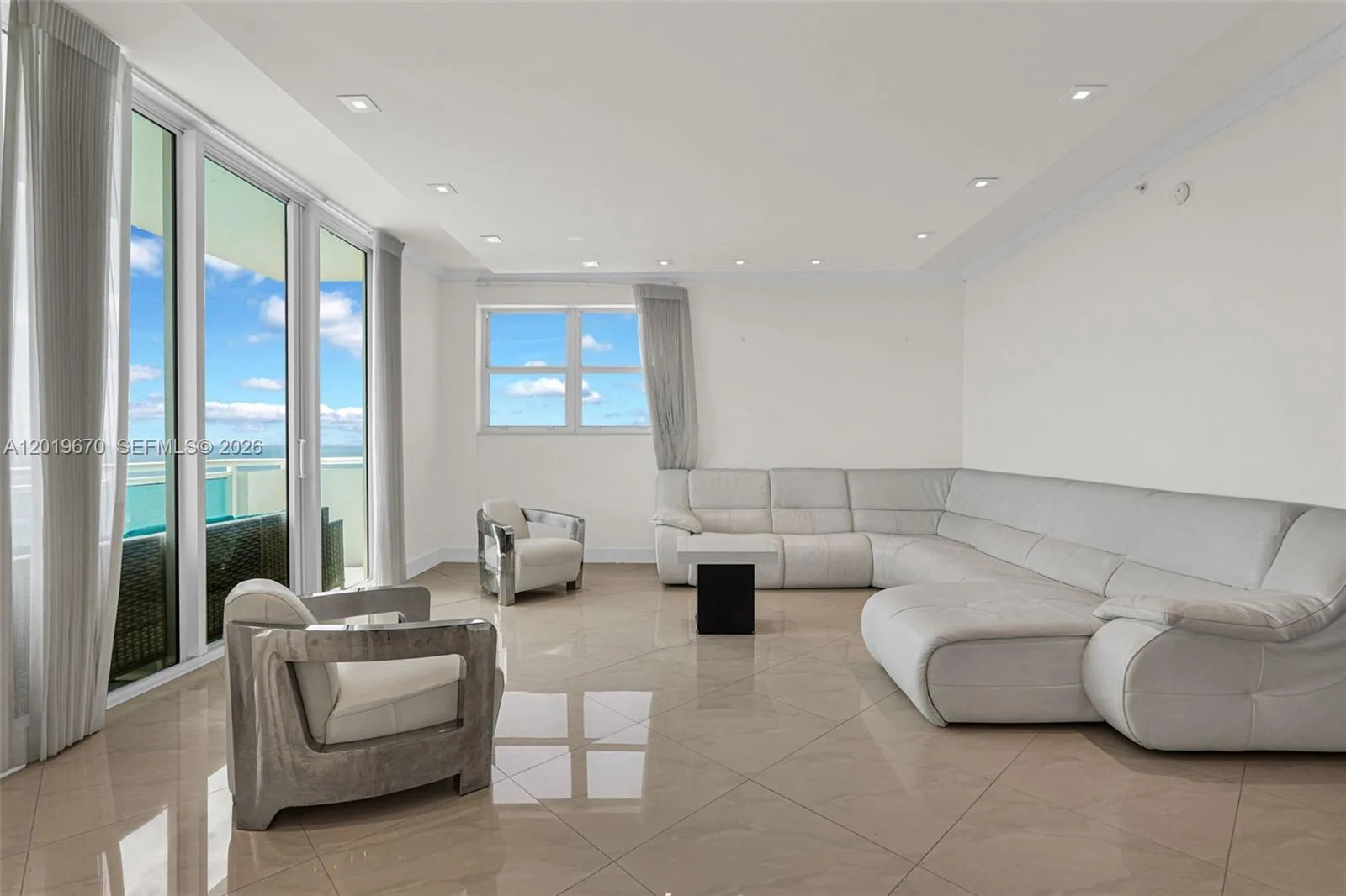 3001 S Ocean Dr # 1611, Hollywood, FL 33019 photo 2