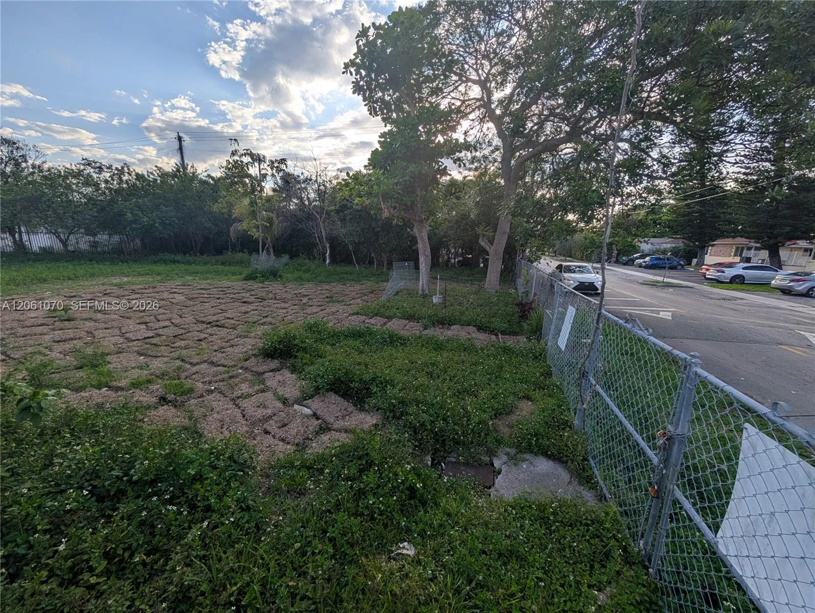 660 NE 86th St, Miami, FL 33138 photo 4
