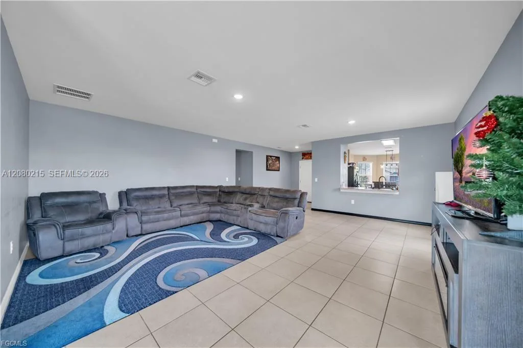 10549 Canal Brook LN, Lehigh Acres, FL 33936 photo 12