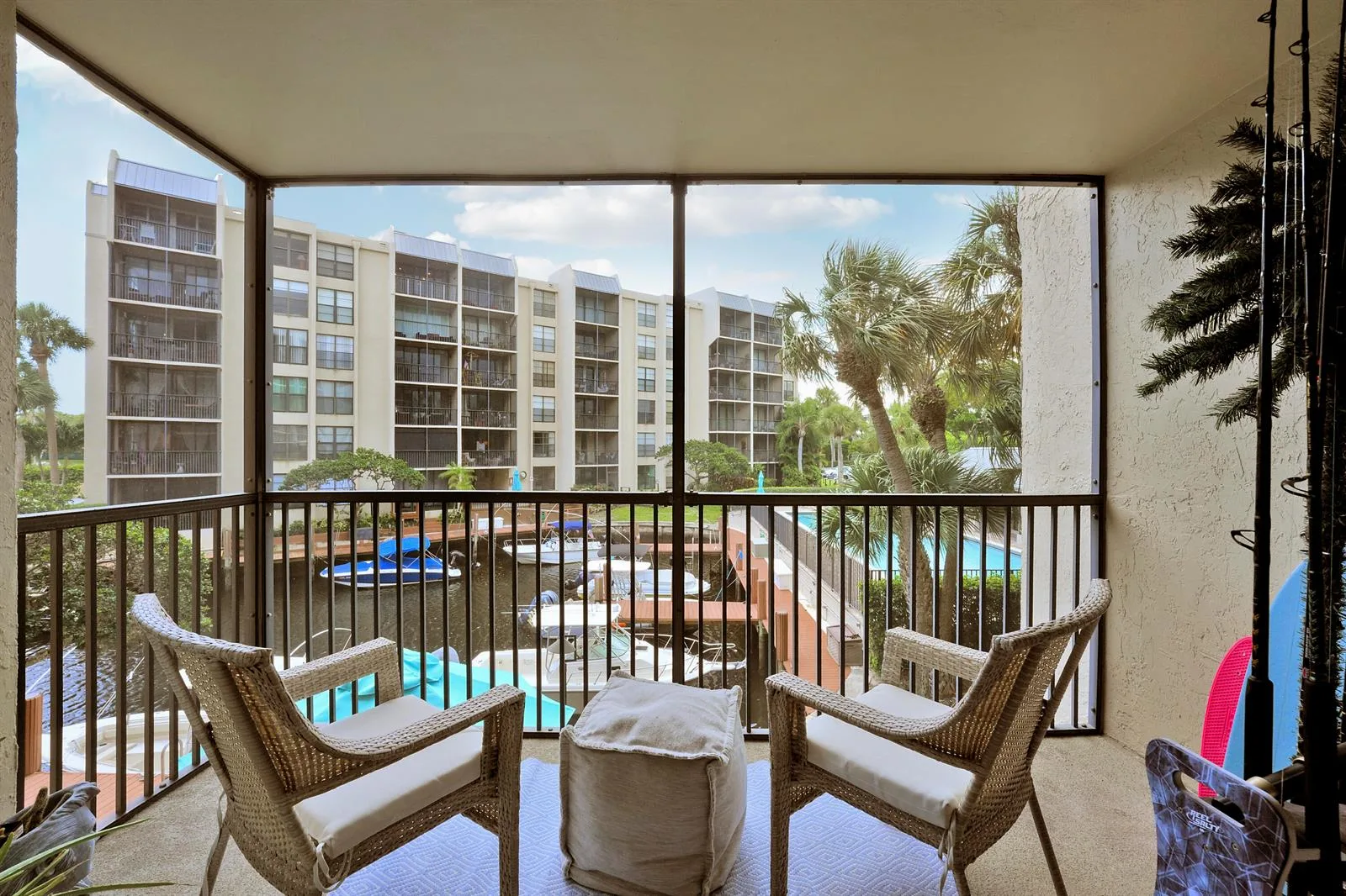 20 Royal Palm Way # 204, Boca Raton, FL 33432