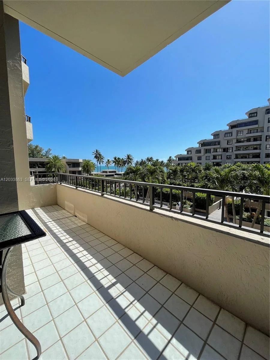 251 Crandon Blvd # 338, Key Biscayne, FL 33149