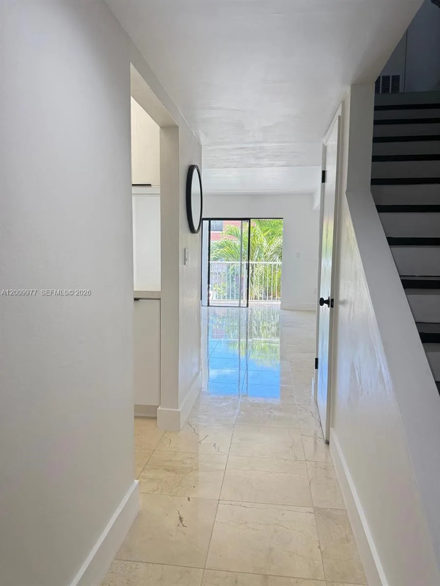 260 NW 107th Ave # 204, Miami, FL 33172 photo 3