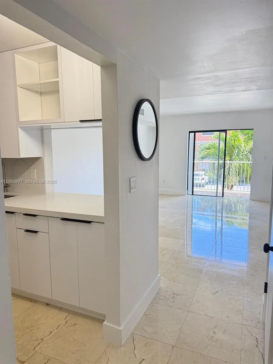 260 NW 107th Ave # 204, Miami, FL 33172 photo 4