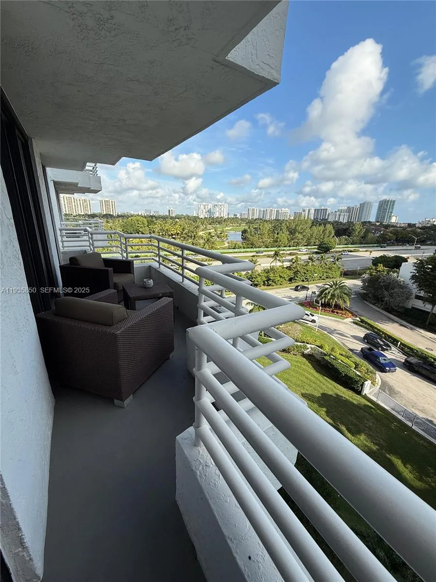 Parc Central Aventura photo 9