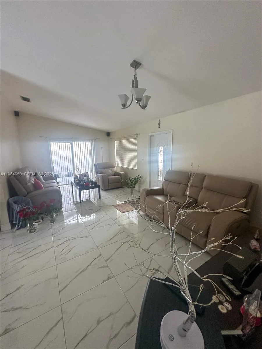 14759 SW 82nd St, Miami, FL 33193 photo 4