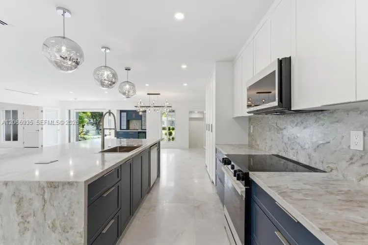 291 E Shore Dr E # 0, Miami, FL 33133