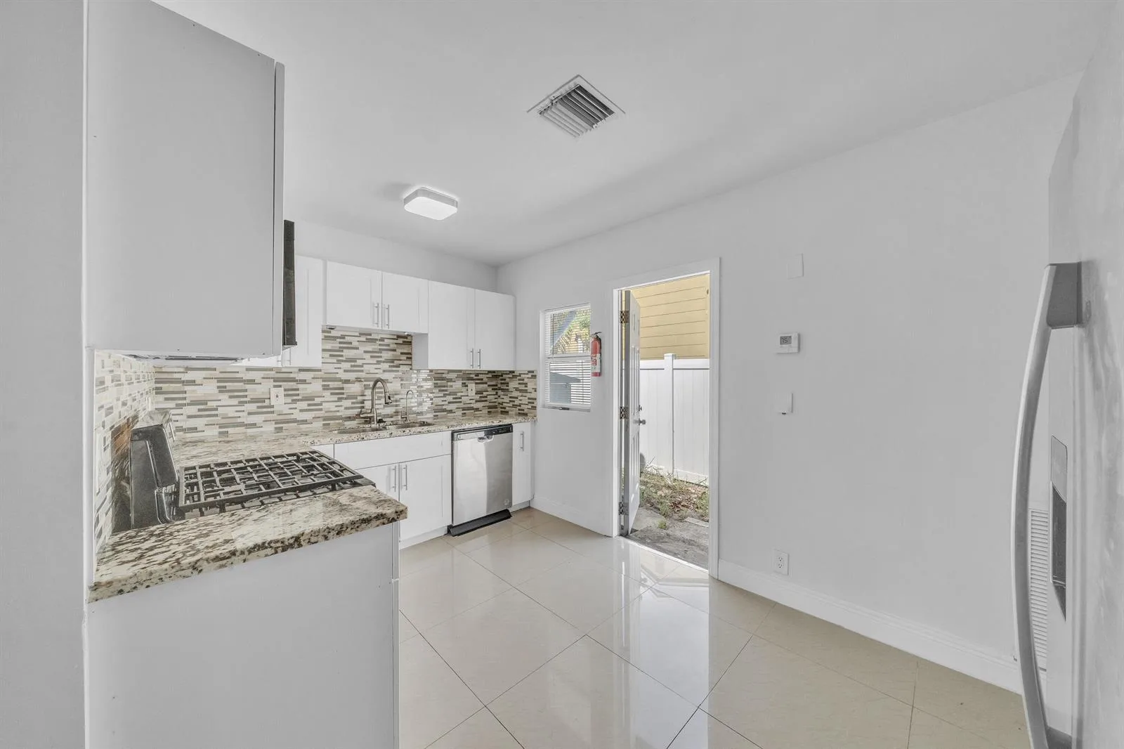 5409 Western Avenue, West Palm Beach, FL 33405 photo 11