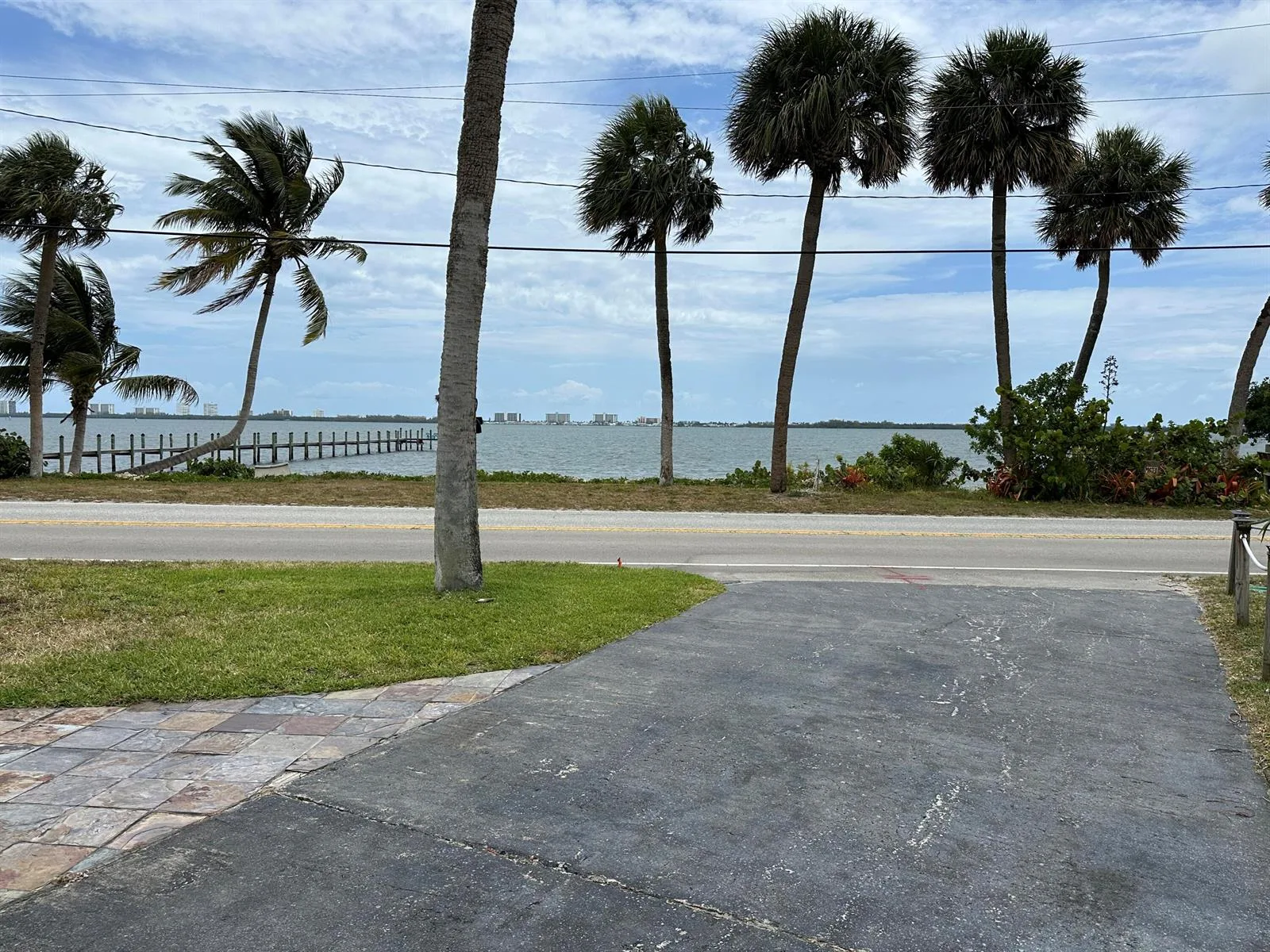 4490 NE Indian River Drive, Jensen Beach, FL 34957 photo 10