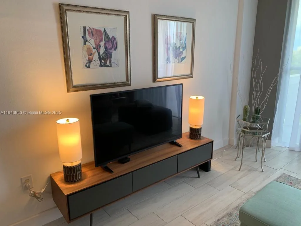 800 West Ave # 520, Miami Beach, FL 33139 photo 7