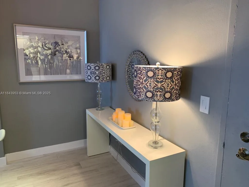 800 West Ave # 520, Miami Beach, FL 33139 photo 8