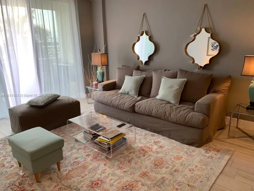 800 West Ave # 520, Miami Beach, FL 33139 photo 9