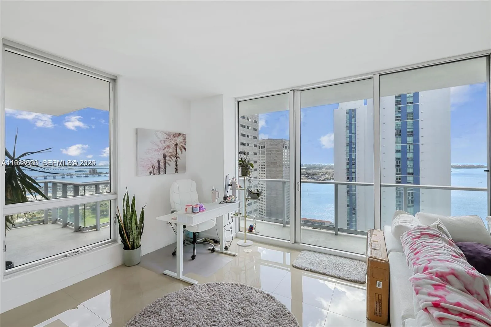 300 S Biscayne Blvd # T-2616, Miami, FL 33131 photo 2