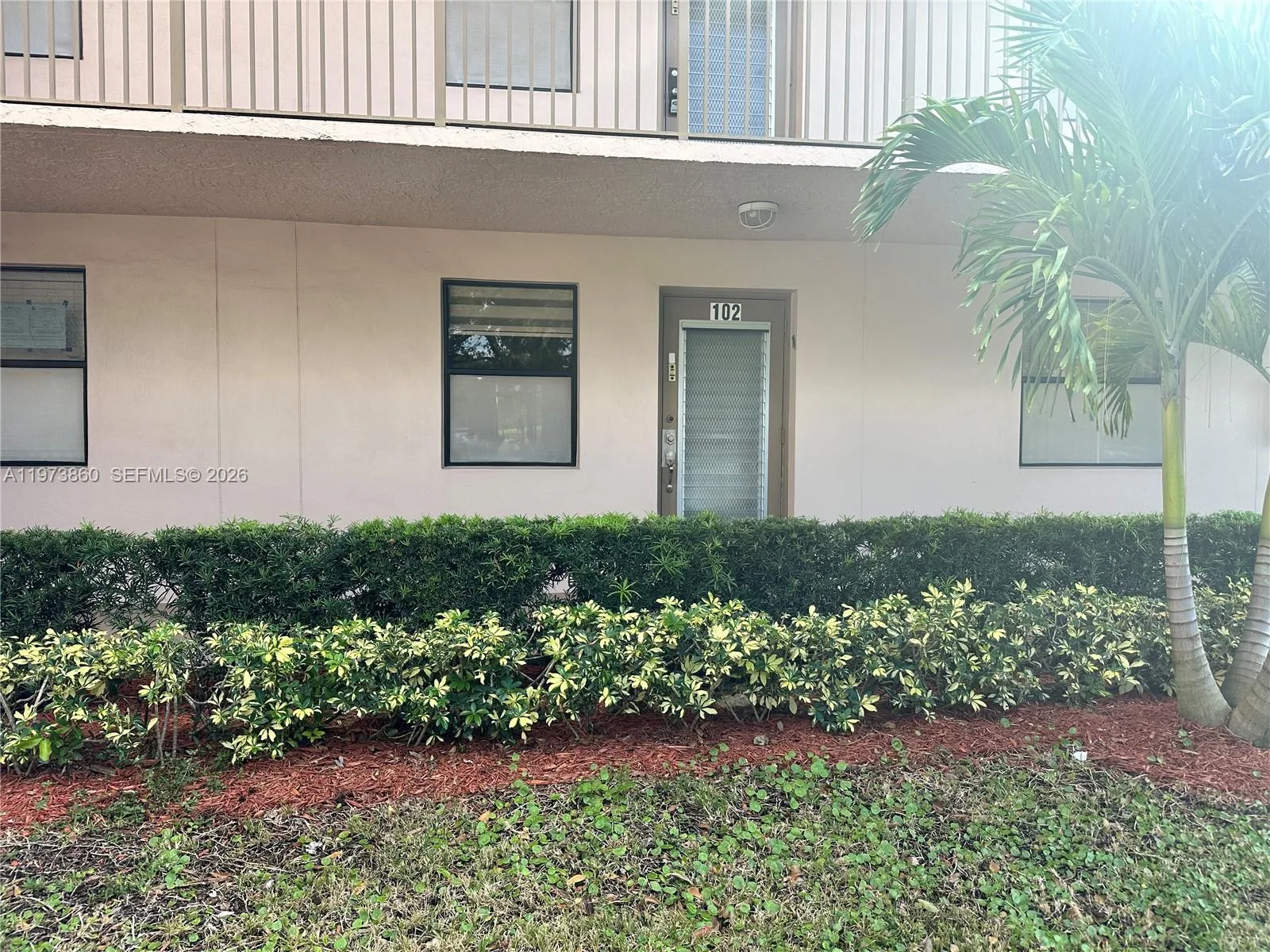 10434 Sunrise Lakes Blvd # 102, Sunrise, FL 33322