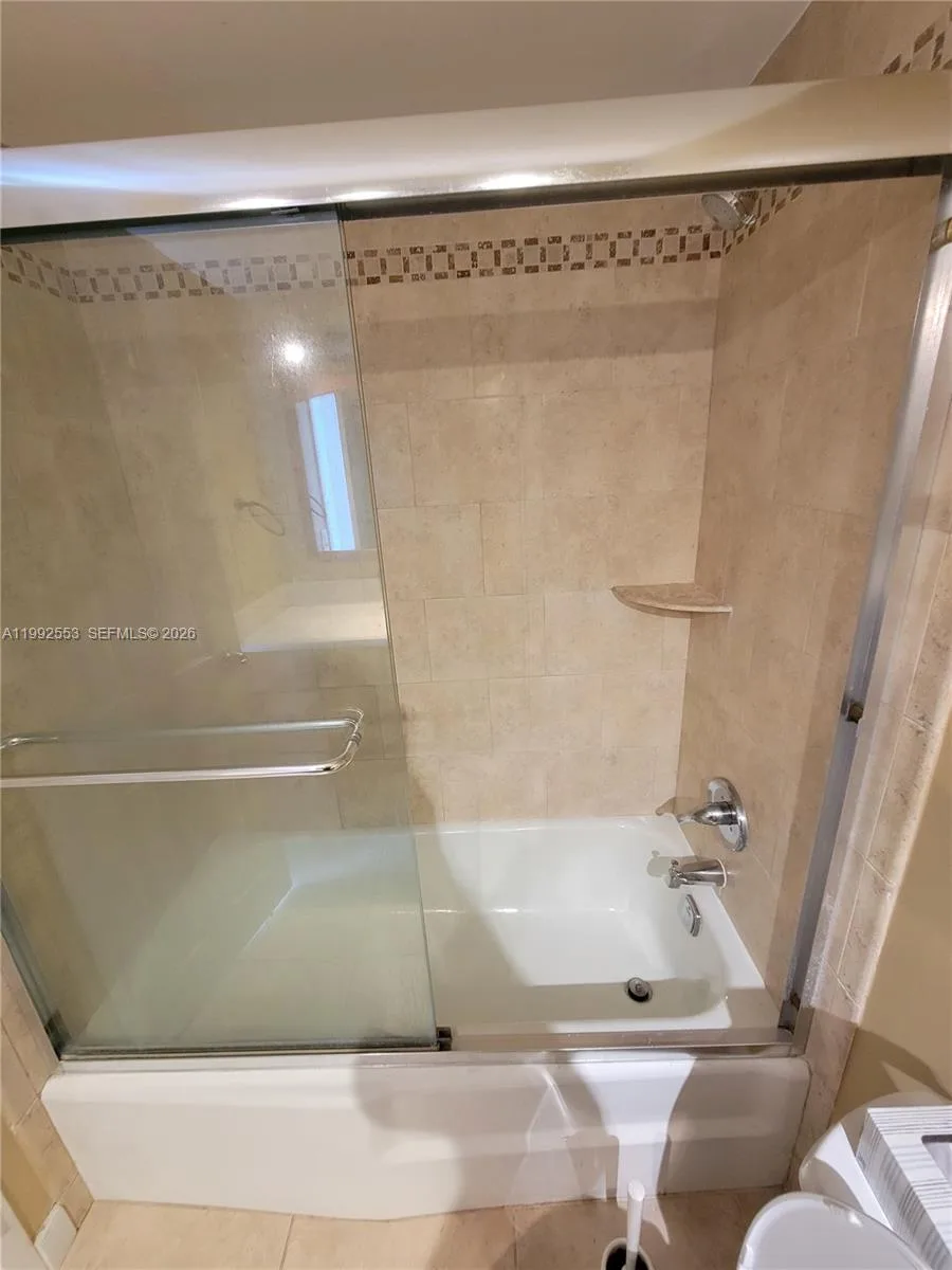 2020 NE 135th St # 904, North Miami, FL 33181 photo 5
