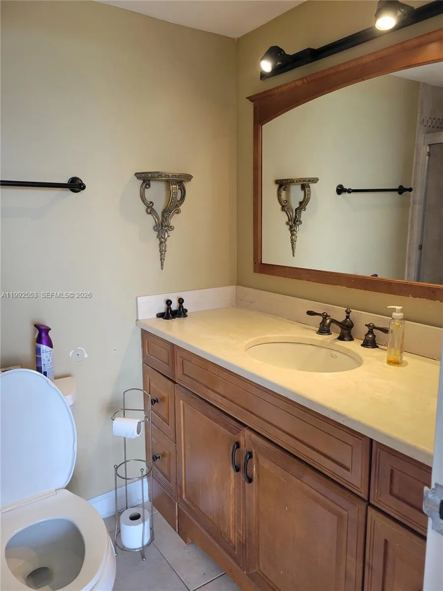 2020 NE 135th St # 904, North Miami, FL 33181 photo 6