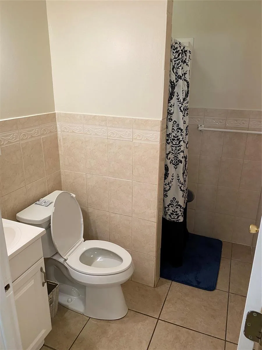 6901 SW 6TH Street, Pembroke Pines, FL 33023 photo 9