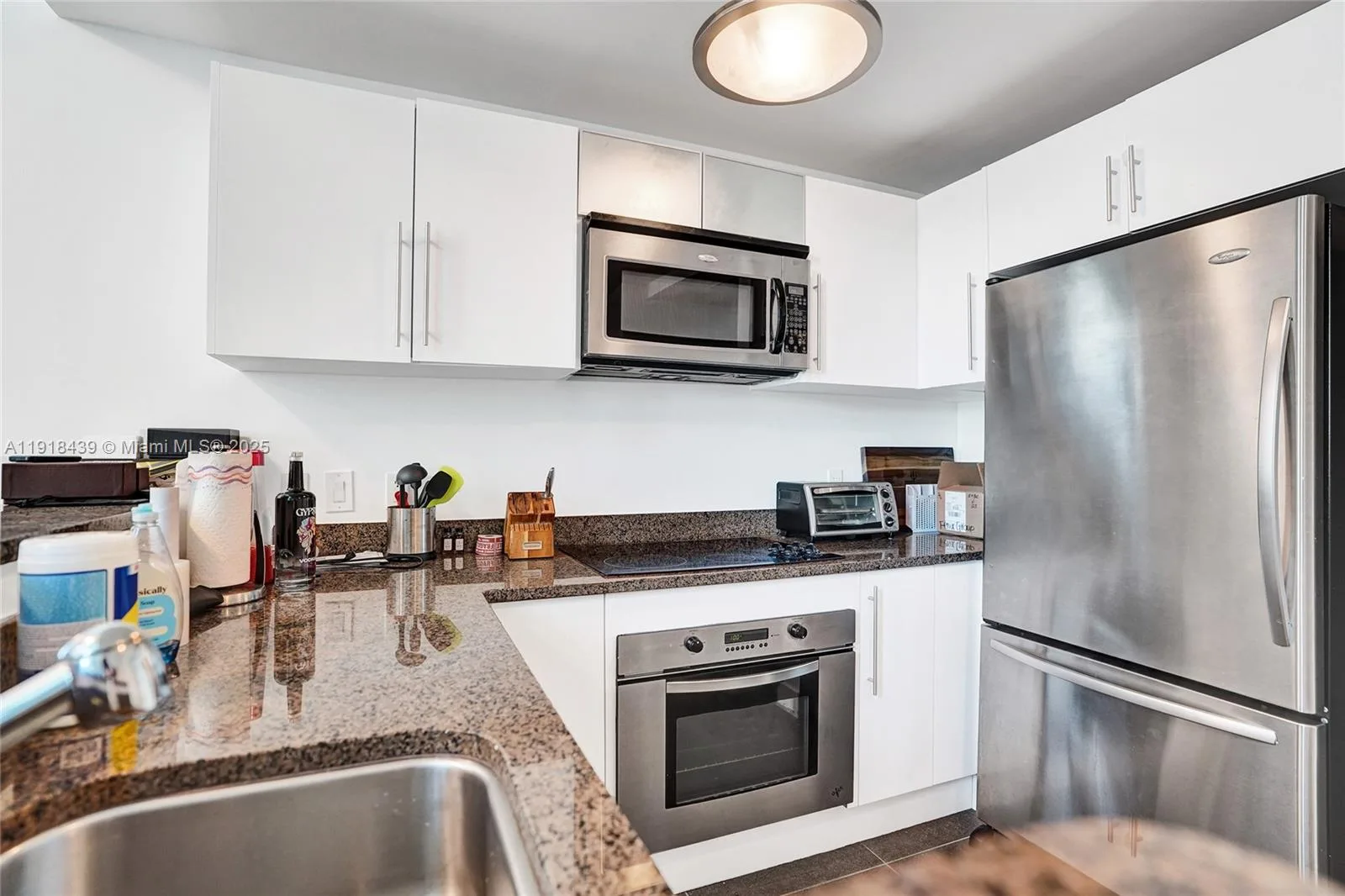 300 S Biscayne Blvd # L-1206, Miami, FL 33131 photo 10