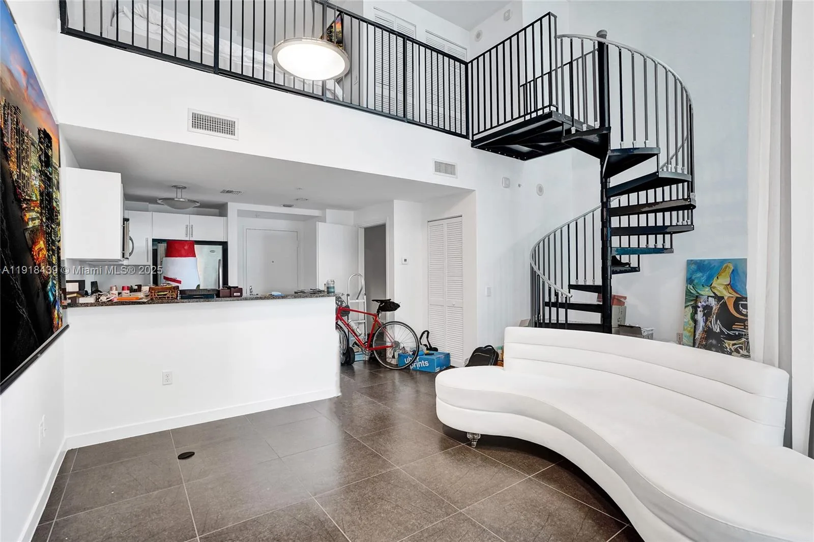 300 S Biscayne Blvd # L-1206, Miami, FL 33131 photo 5