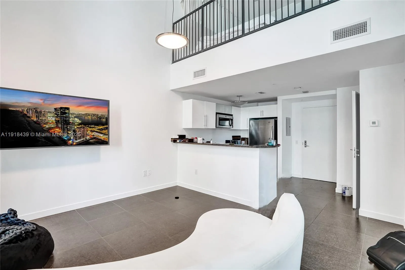 300 S Biscayne Blvd # L-1206, Miami, FL 33131 photo 7