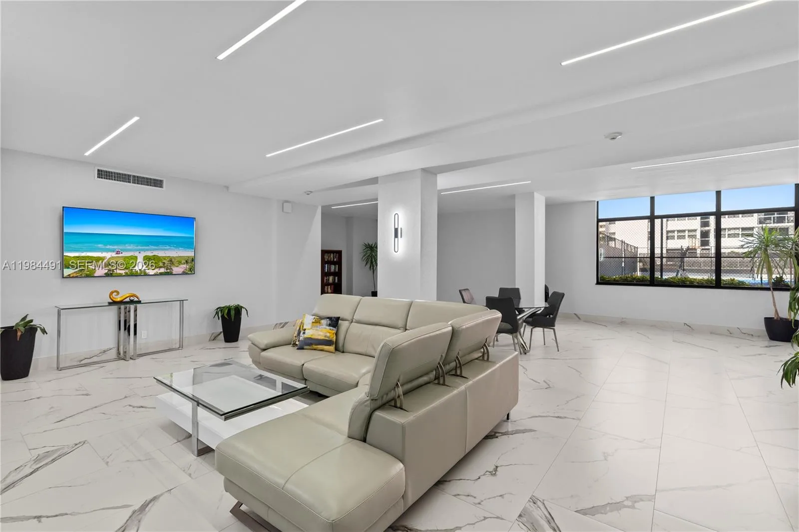 1890 S Ocean Dr # 1002, Hallandale Beach, FL 33009 photo 3