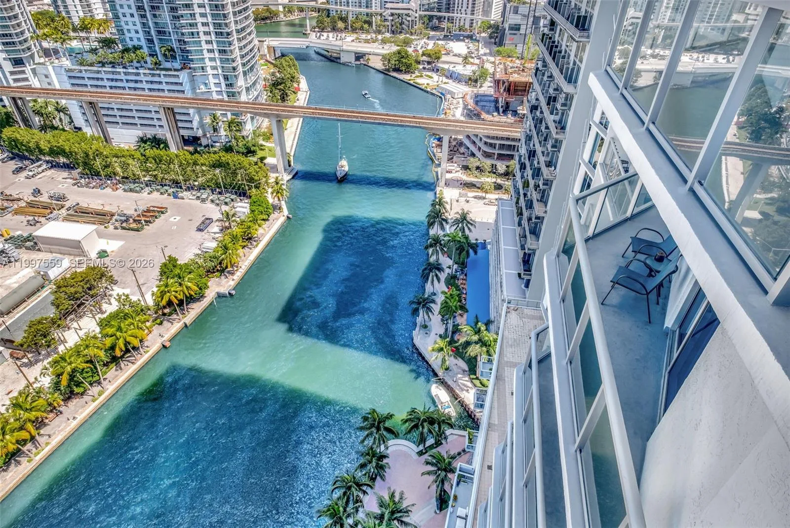 185 SW 7th St # 2303, Miami, FL 33130 photo 9