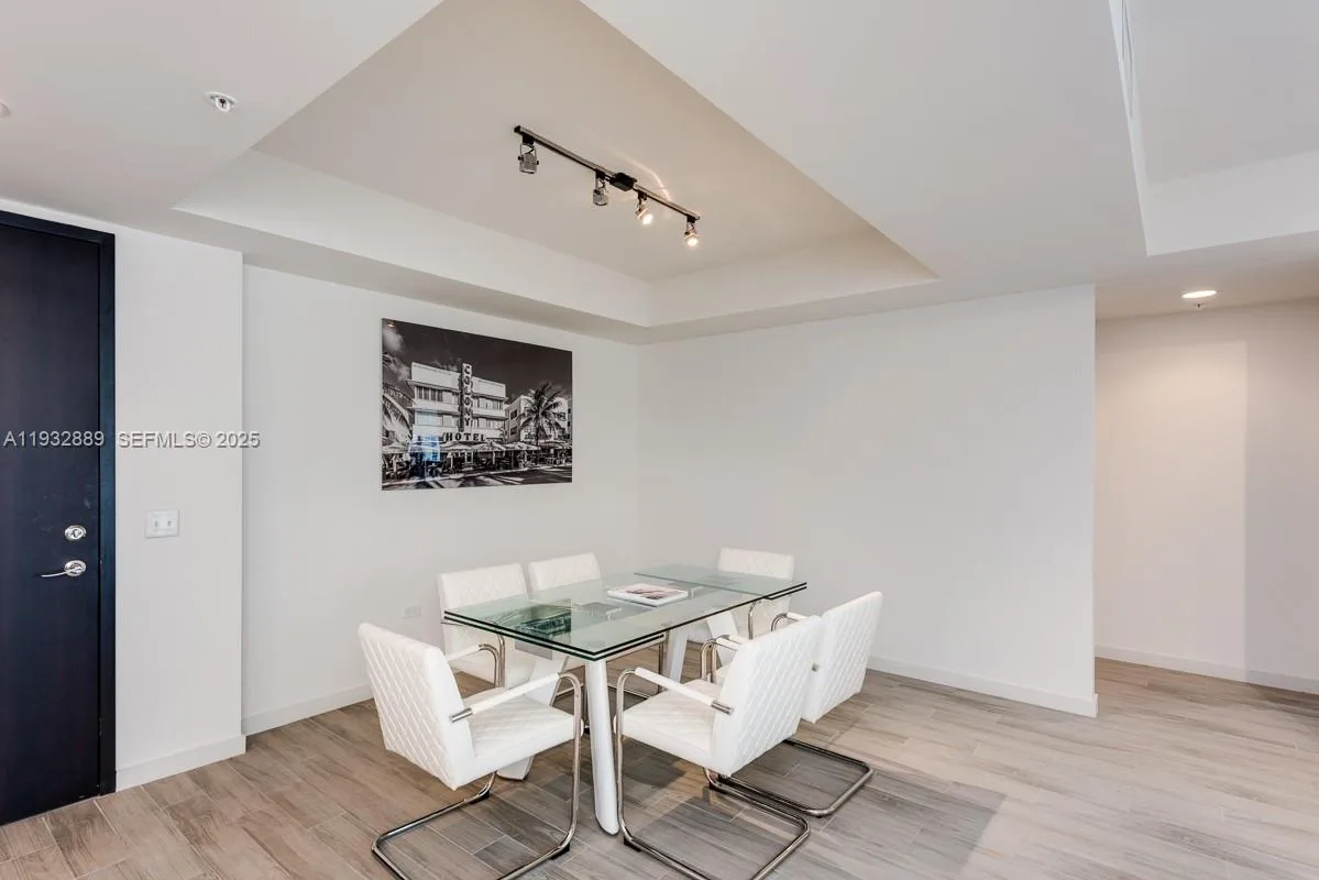 999 SW 1st Ave # 3216, Miami, FL 33130 photo 4