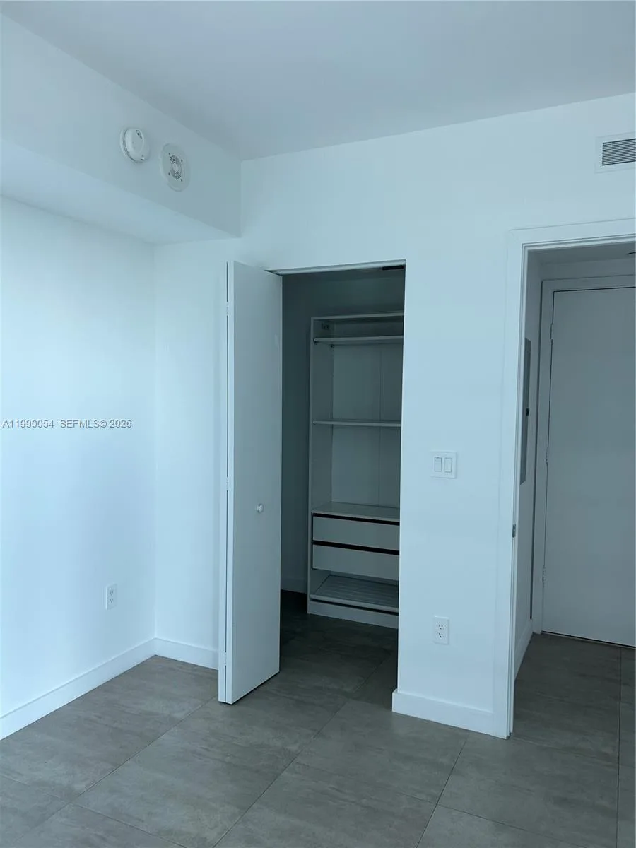 1300 S Miami Ave # 1607, Miami, FL 33130 photo 7