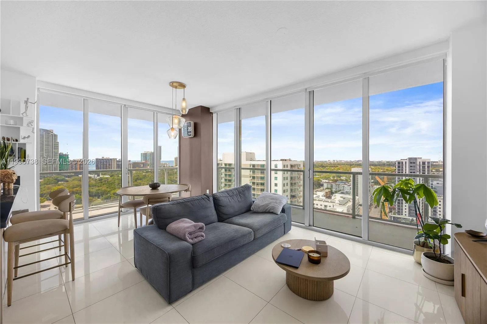 79 SW 12th St # 2401-S, Miami, FL 33130 photo 12