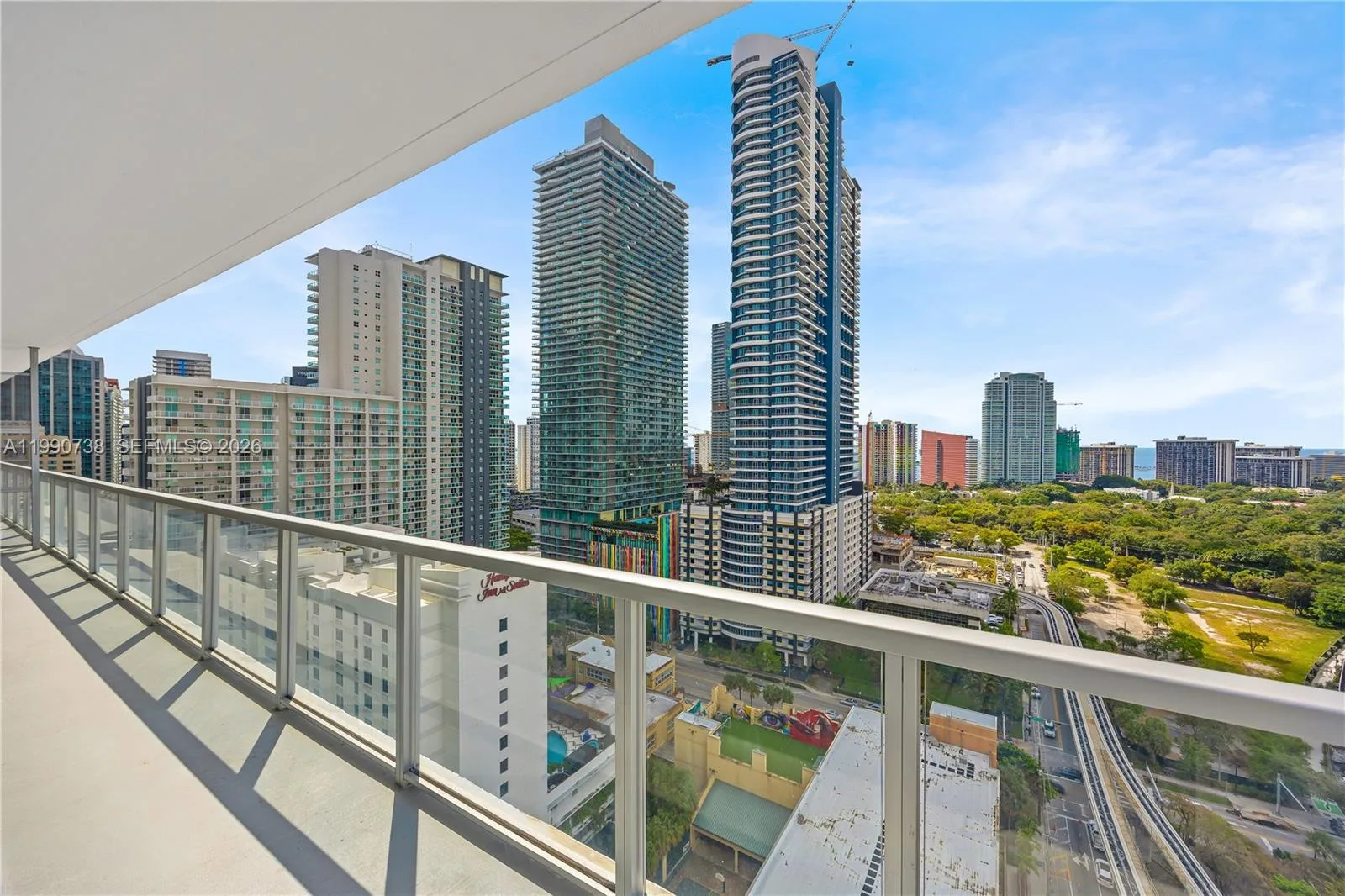 79 SW 12th St # 2401-S, Miami, FL 33130 photo 3