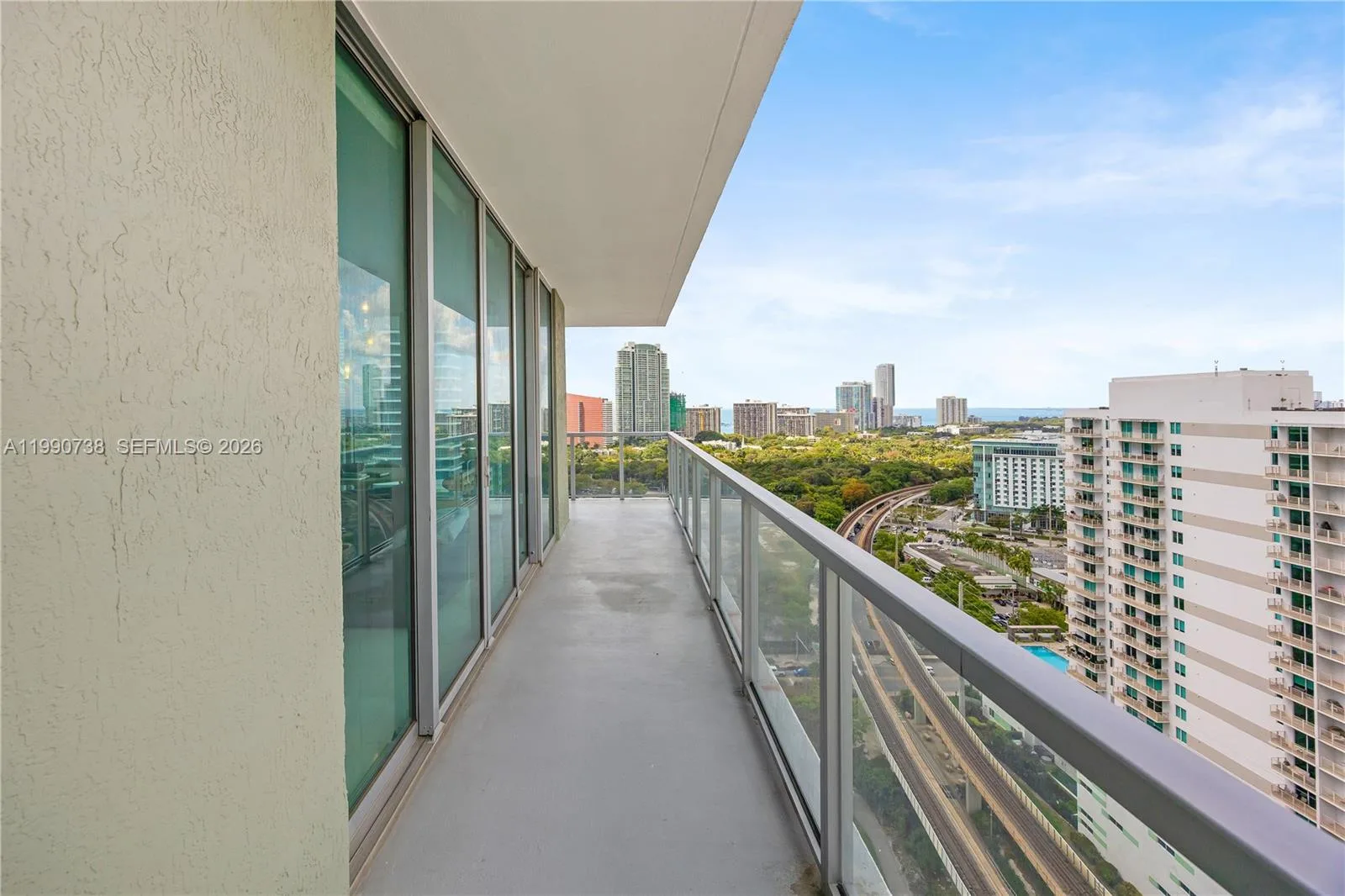 79 SW 12th St # 2401-S, Miami, FL 33130 photo 5