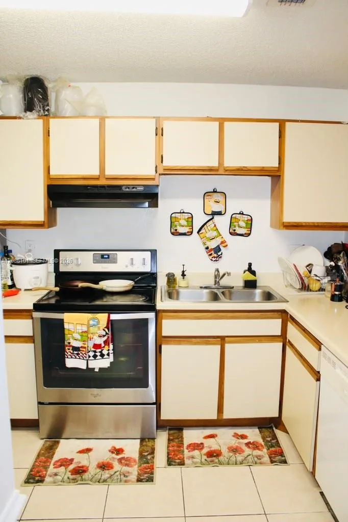 2238 80th Ter # 2238, Miramar, FL 33025