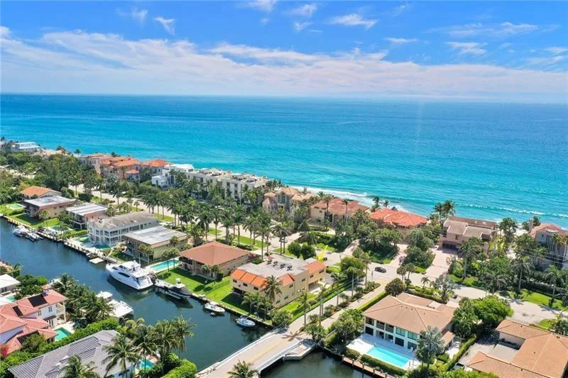 4300 S OCEAN Boulevard # 1, Highland Beach, FL 33487