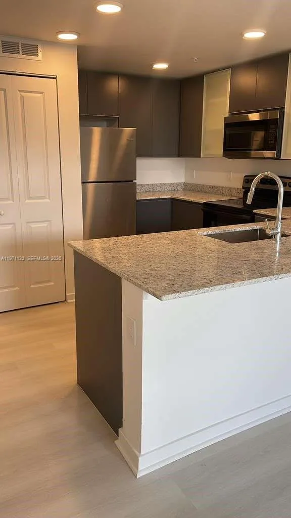 5587 MILLENIA PARK BLVD # 111, Orlando, FL 32839 photo 2