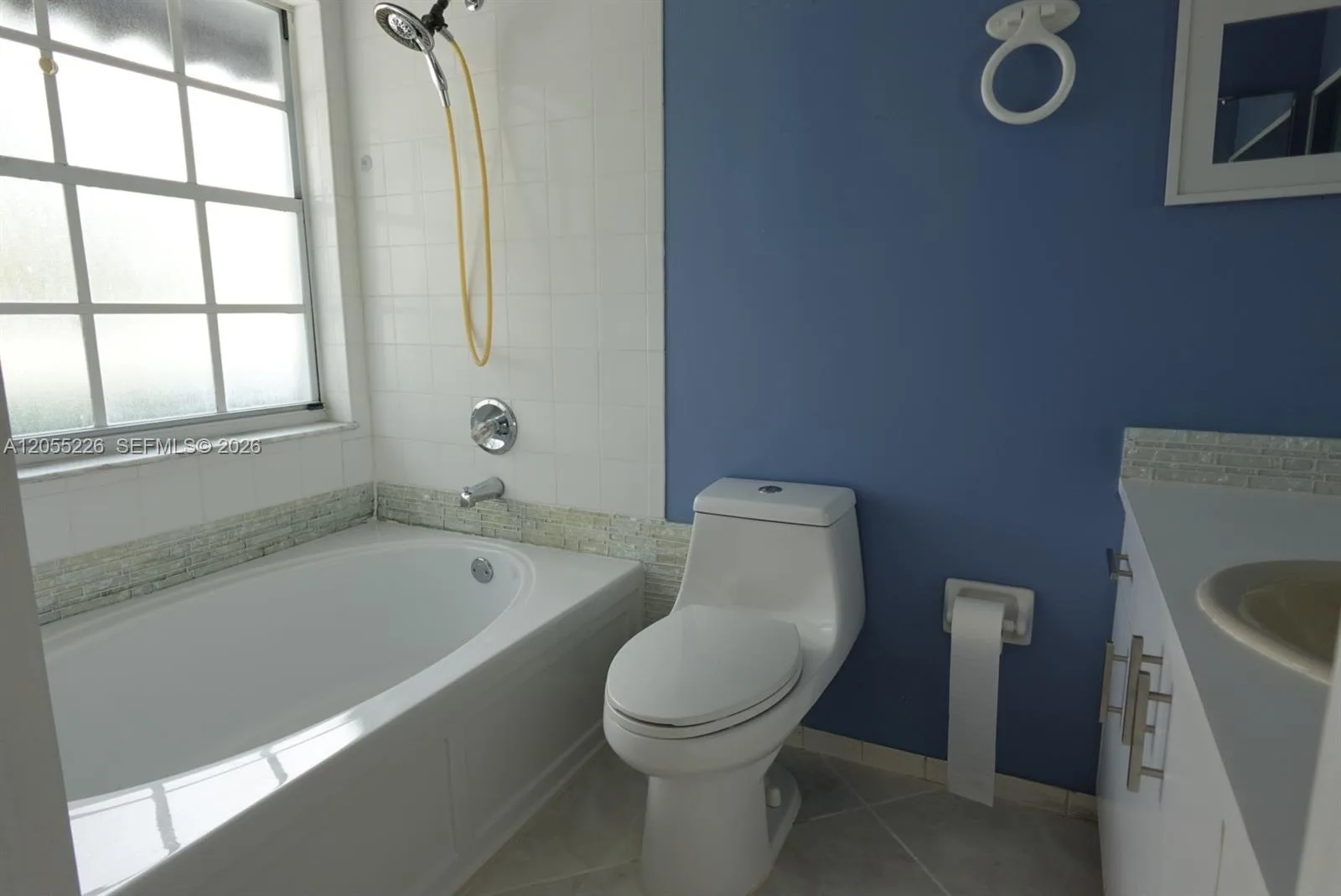 7030 NW 173rd Dr # 1602, Hialeah, FL 33015 photo 9