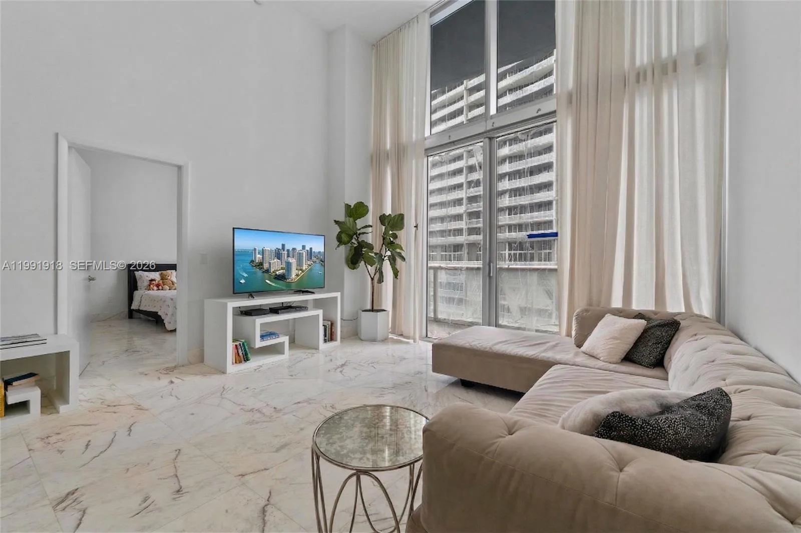 475 Brickell Ave # 2209, Miami, FL 33131 photo 11