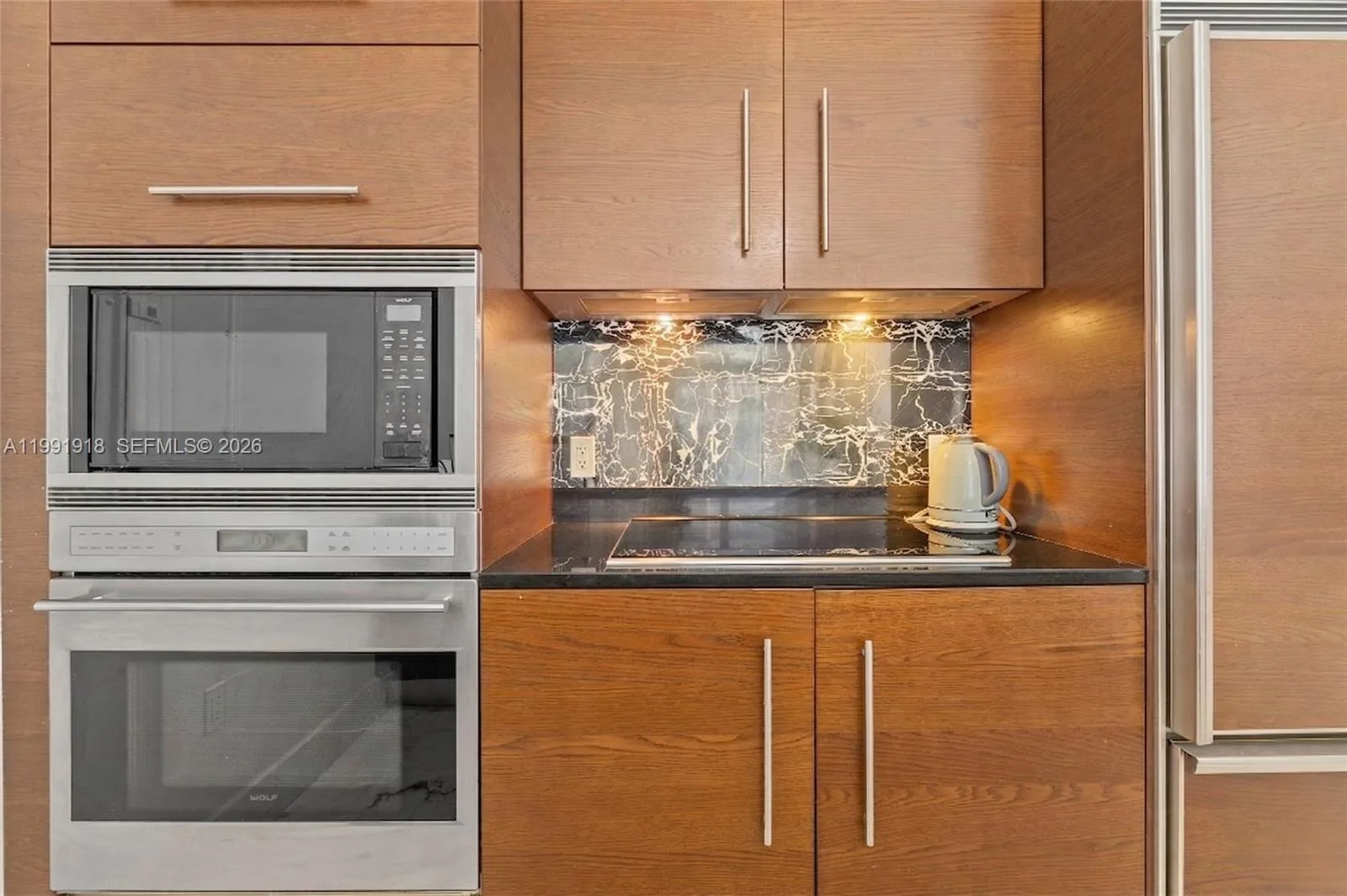 475 Brickell Ave # 2209, Miami, FL 33131 photo 3
